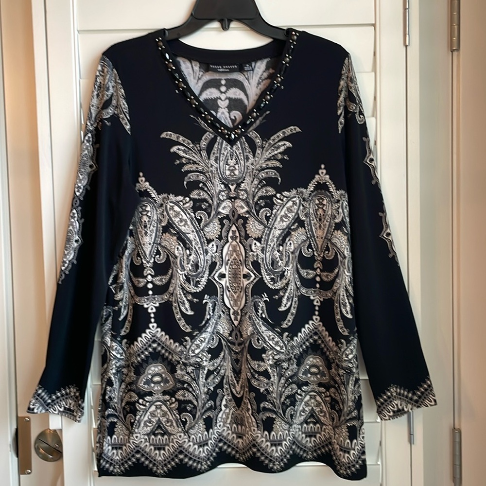 Susan Graver Artisan women’s black multi pullover beaded V-neck tunic EUC